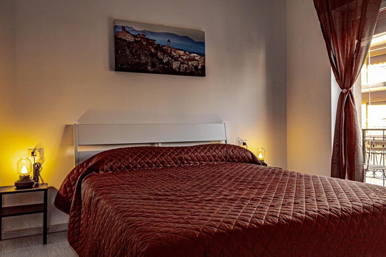 Bed End Breakfast Mediterraneo 斯卡莱阿 外观 照片